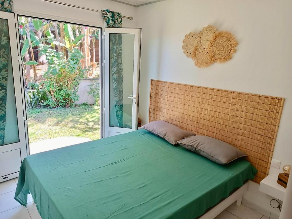 Les Barbots Apartamento Saint-Louis Exterior foto